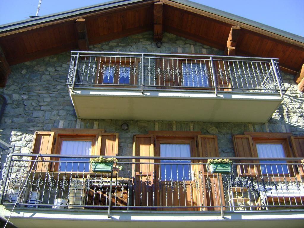 La Maison Nouva 1977 Aosta Exterior foto